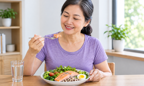 Vì sao ăn đủ protein nhưng bắp tay vẫn nhẽo sau tuổi 50?