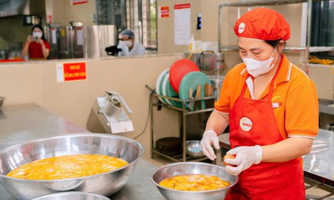Hà Nội 'siết' quản lý bữa ăn bán trú, quy trách nhiệm hiệu trưởng
