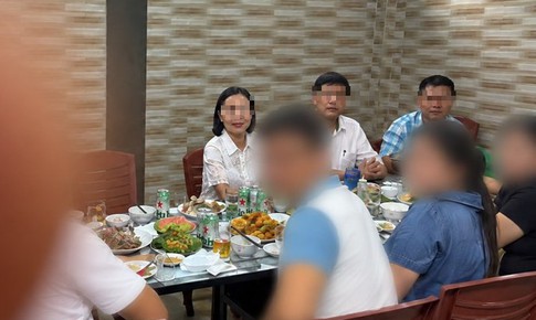 Xác minh việc Bí thư xã 'tụ tập ăn uống, sử dụng rượu, bia' trong giờ hành chính