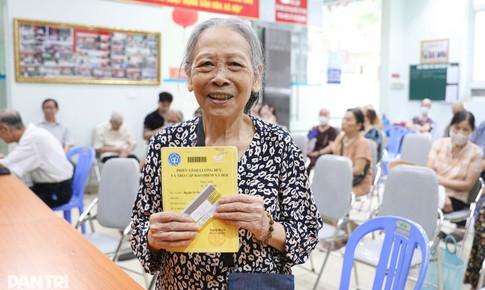 Tăng tuổi nghỉ hưu từ năm 2027, cách tính lương hưu có thay đổi?