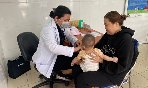 Giảm ho ban đêm cho trẻ bằng cách nào?