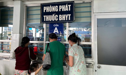 Bộ Y tế phản hồi kiến nghị đưa bác sĩ về trạm y tế, nâng chủng loại thuốc BHYT 