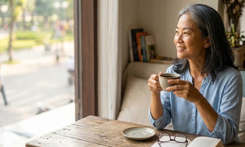 Sau 50 tuổi, uống cà phê ảnh hưởng tới tim mạch và giấc ngủ như thế nào?