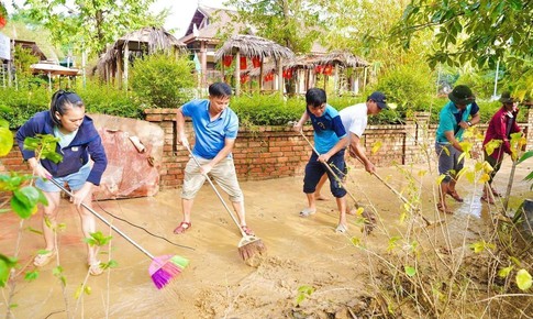 Loạt bệnh tật bủa vây khi nước lũ rút và cách phòng tránh
