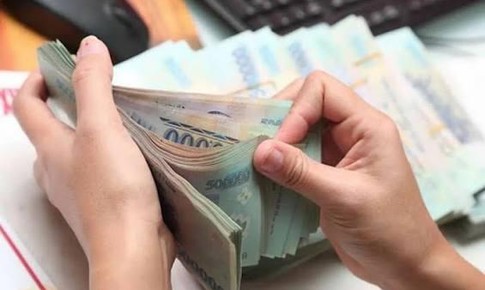 Công ty chậm lương sẽ phải trả thêm tiền lãi cho nhân viên từ 10/9