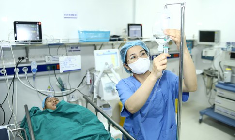 Nữ bác sĩ nội trú top đầu và ngã rẽ "ngược dòng" vào Gây mê hồi sức
