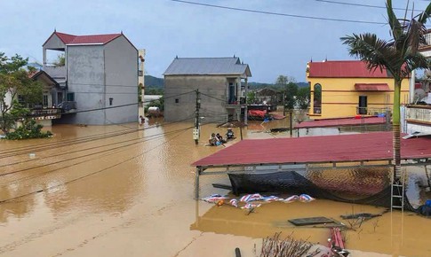 Vẫn còn gần 10 nghìn nhà bị ngập do mưa lũ