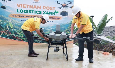 Vận hành dịch vụ vận chuyển hàng hóa, nông sản bằng UAV