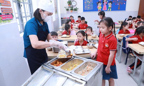 Cách để phụ huynh nhận diện bữa ăn bán trú của con đã hợp lý chưa