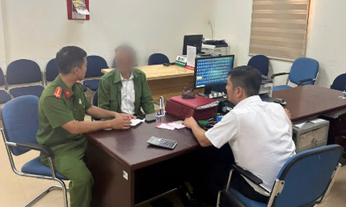 Ngăn lão nông chuyển 150 triệu đồng cho đối tượng lừa đảo