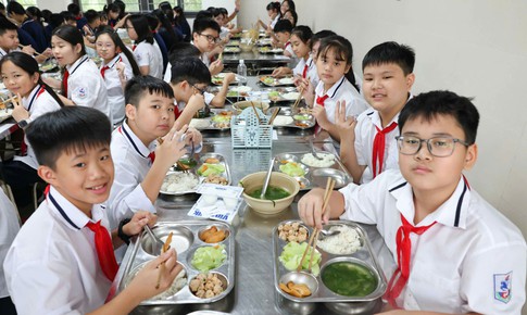 Góc nhìn từ nhà trường trước đề xuất nâng trần tiền ăn bán trú
