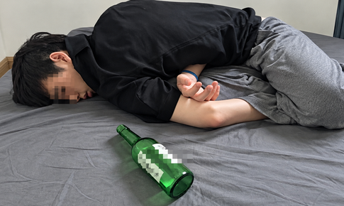 Người đàn ông 50 tuổi suy thận cấp sau một đêm say rượu