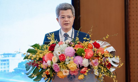 Cận thị trẻ em có thể lên 90% vào năm 2050: Cần can thiệp sớm từ cộngđồng
