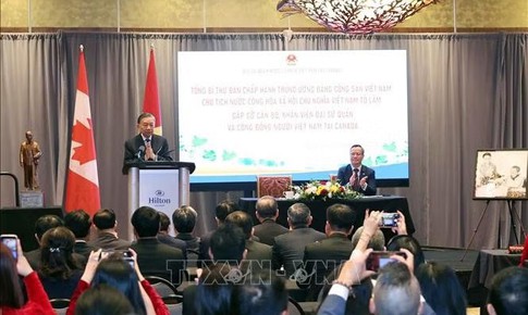 Tổng Bí thư, Chủ tịch nước Tô Lâm gặp gỡ cán bộ, nhân viên Đại sứ quán và cộng đồng người Việt Nam tại Canada