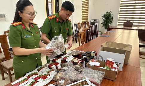 Giả 'bác sĩ Thiện', bán thuốc Nam chữa u lừa người bệnh