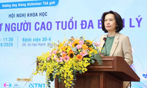 Không để người cao tuổi phải qua nhiều phòng khám, nhận nhiều đơn thuốc riêng lẻ