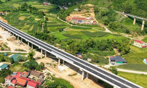 Nghiên cứu miễn phí 2 tuyến cao tốc khai thác tạm dịp Tết 2027