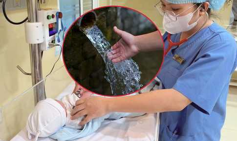 Bé 7 ngày tuổi sốt 39 độ C, suy hô hấp do vi khuẩn trong nguồn nước