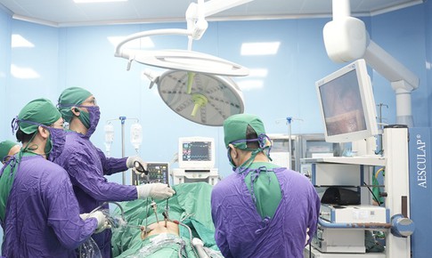 Đau hông lưng, người bệnh 71 tuổi đi khám phát hiện khối u thận