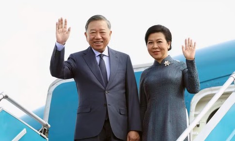Tổng Bí thư, Chủ tịch nước Tô Lâm cùng Phu nhân lên đường thăm cấp Nhà nước tới Nga, thăm chính thức Pháp