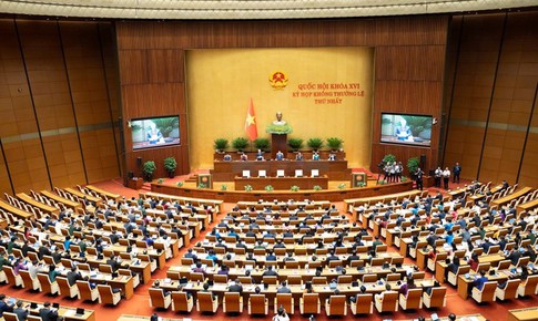 Đẩy nhanh tiến độ hoàn thiện 12 dự án luật và nghị quyết