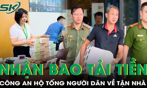 Người dân nhận bao tải tiền bồi thường dự án, công an hộ tống về tận nhà