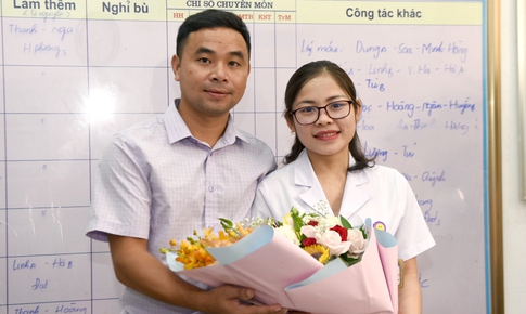 Nữ b&#225;c sĩ hai lần ho&#227;n cưới, xung phong v&#224;o t&#226;m dịch Đ&#224; Nẵng