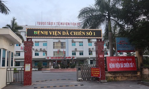 1 ng&#224;y b&#234;n trong Bệnh viện D&#227; chiến Bắc Ninh