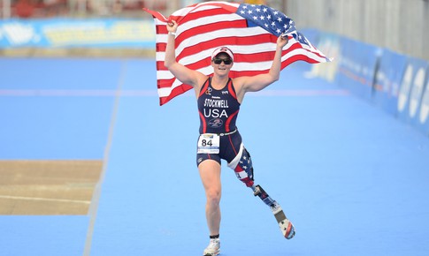 Sống vì đồng đội thiếu may mắn