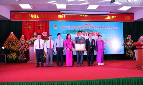 Bệnh Viện điều dưỡng Phục hồi chức năng Trung ương kỷ niệm 20 năm th&#224;nh lập