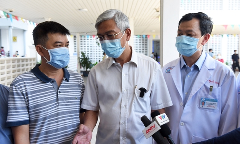 Bệnh viện Chợ Rẫy “chi viện” cho Gia Lai x&#226;y dựng bệnh viện d&#227; chiến