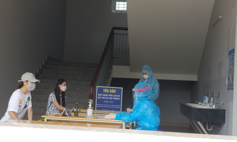 TP.HCM: Trong 3 ng&#224;y lấy 2.906 mẫu x&#233;t nghiệm ngẫu nhi&#234;n