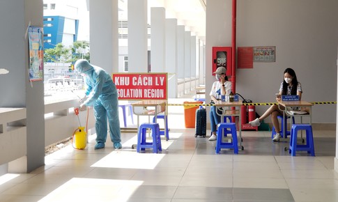 TP.HCM: Cách ly 21 người, chờ kết quả xét nghiệm khẳng định từ Campuchia