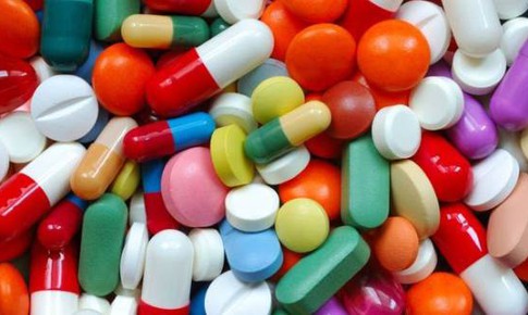 Cho con bú có được dùng thuốc đặt âm đạo?