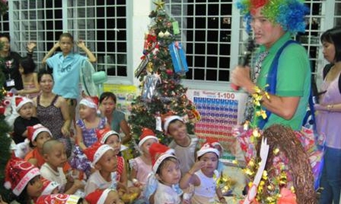 Thư gửi &#244;ng gi&#224; Noel