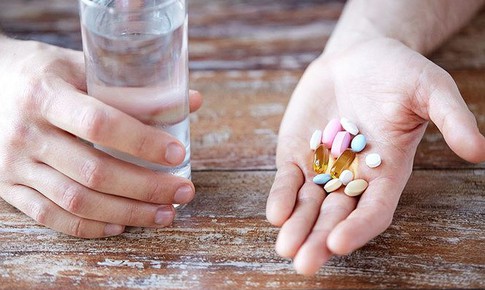 Thuốc prednisolon g&#226;y tăng đường huyết?