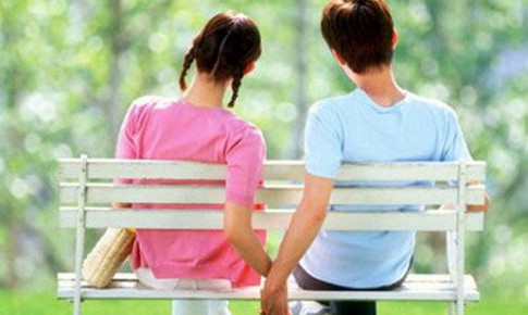 Vấn nạn “yêu” sớm của teen