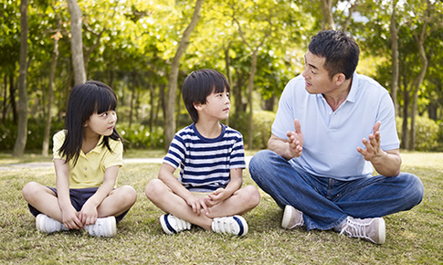 Trò chuyện với con “trước ngưỡng cửa cuộc đời”