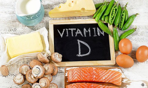 Uống qu&#225; nhiều vitamin D g&#226;y hại g&#236;?