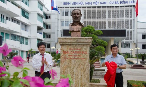 BV hữu nghị Việt Nam-Cuba Đồng Hới kh&#225;nh th&#224;nh khu khu&#244;n vi&#234;n, tượng đ&#224;i Fidel Castro