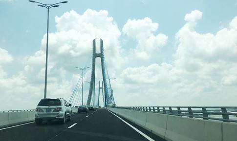 Th&#244;ng xe cầu ngh&#236;n tỷ kết nối v&#249;ng Đồng Bằng s&#244;ng Cửu Long