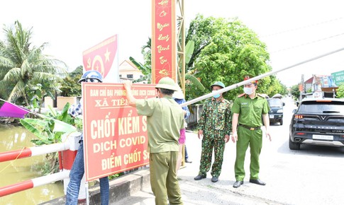 Phê bình Giám đốc Sở Y tế Hải Phòng chậm mua sắm trang thiết bị phục vụ phòng chống COVID-19