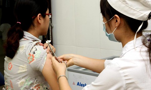 Những mũi tiêm chủng thông thường trước đây có thể giúp chống lại COVID-19?