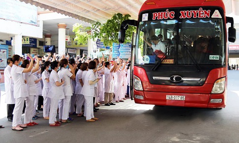 BVĐK Quảng Ninh l&#234;n đường chi viện cho TP. Hồ Ch&#237; Minh