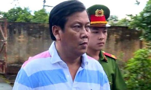 Phó Thủ tướng Thường trực chỉ đạo mở rộng điều tra việc sản xuất, buôn bán xăng giả