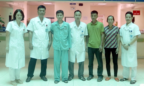 Thực hiện ca đại phẫu phức tạp, bác sĩ miền núi “kéo” bệnh nhân thoát cửa tử