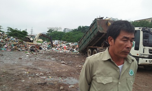 Bãi trung chuyển rác thải trong Khu công nghiệp Vĩnh Hoàng, quận Hoàng Mai, Hà Nội: Người dân bị “tra tấn” đến bao giờ?