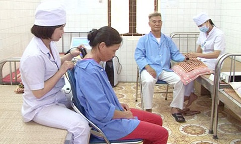 Nâng chất lượng khám chữa bệnh, giảm phiền hà cho dân