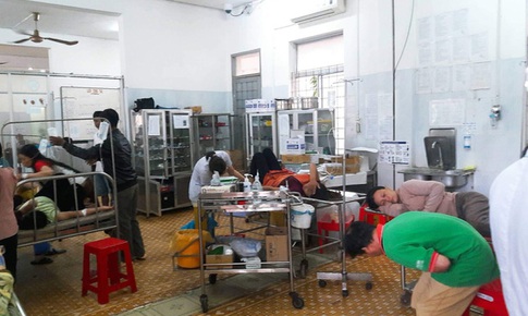 350 người ở Ðăk Lăk nhập viện do ăn gỏi hải sản