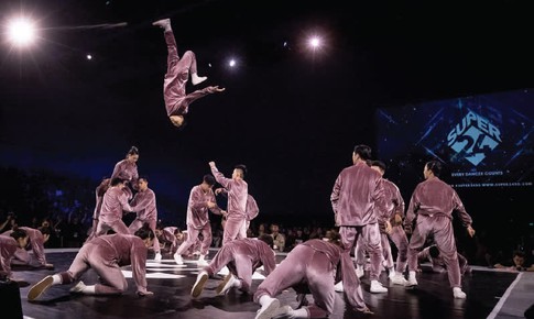 Làn gió mát của nhóm nhảy Việt